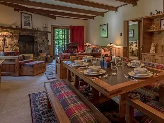 Ev, Birden Çok Yatak (2 Br:   Whistlepunk 17)