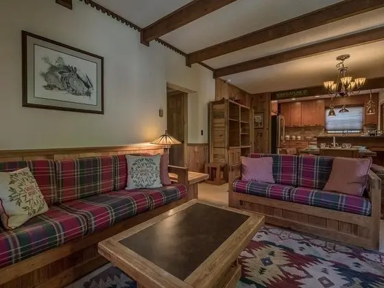 Ev, Birden Çok Yatak (2 Br:   Whistlepunk 17)