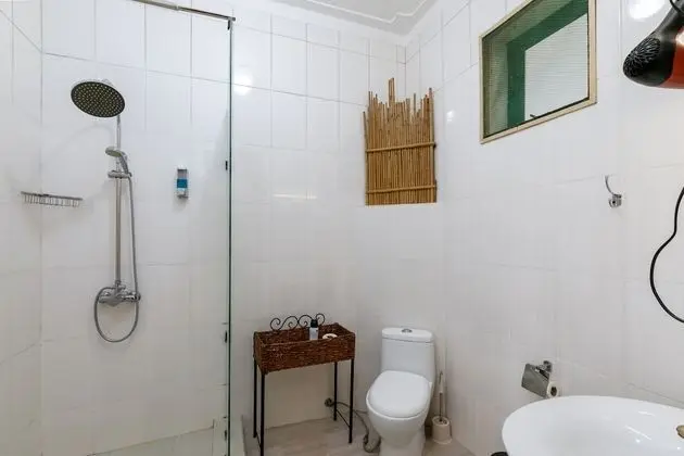 Deluxe Tek Büyük Yataklı Oda, Göl Manzaralı