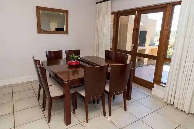 Villa, 4 Yatak Odası, Sigara İçilmez, Kısmi Deniz Manzarası