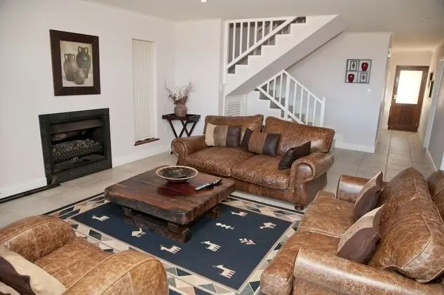 Villa, 4 Yatak Odası, Sigara İçilmez, Kısmi Deniz Manzarası