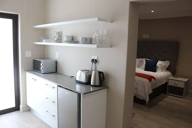 Arum King Suite