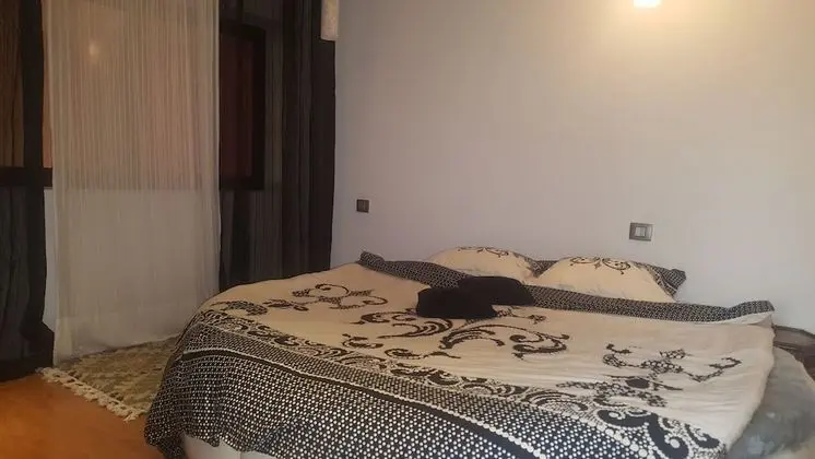 Deluxe Apart Daire, Sigara İçilebilir