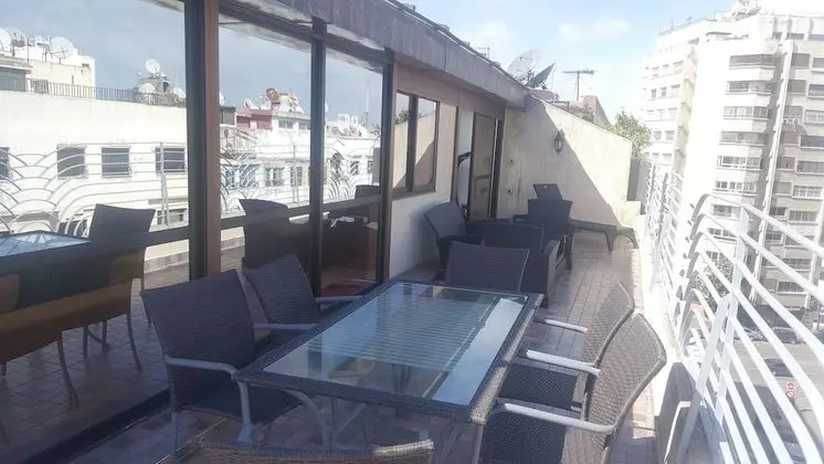 Deluxe Apart Daire, Sigara İçilebilir