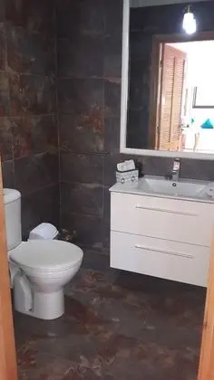 Deluxe Apart Daire, Sigara İçilebilir