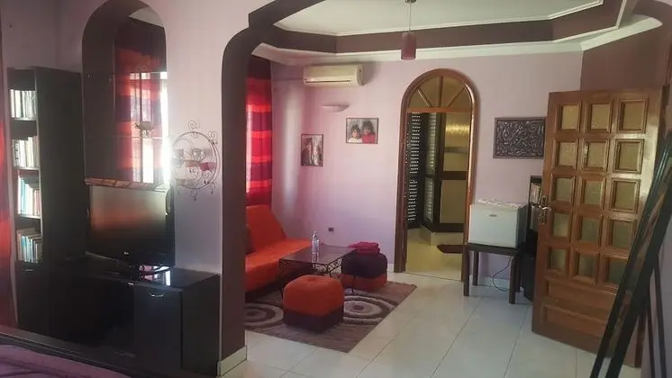 Signature Süit, 1 En Büyük (King) Boy Yatak, Sigara İçilmez