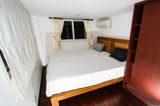 Villa (2 Pools & Seaview! Villa Serena 6BR, )