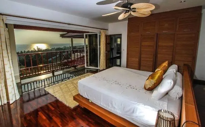 Villa (2 Pools & Seaview! Villa Serena 6BR, )
