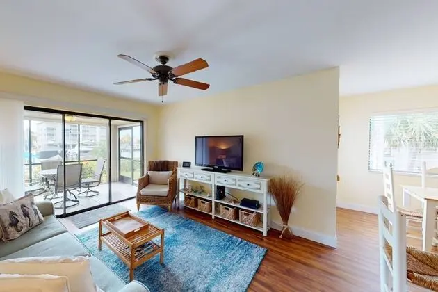 Daire (200 Lenell Rd 219)