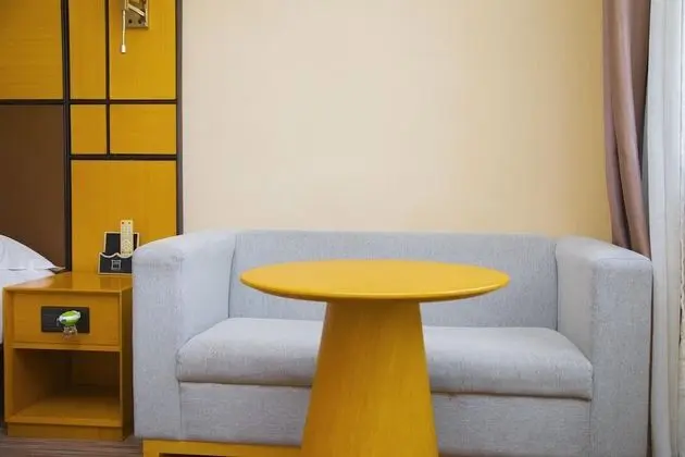 Business Tek Büyük Yataklı Oda, Şehir Manzaralı