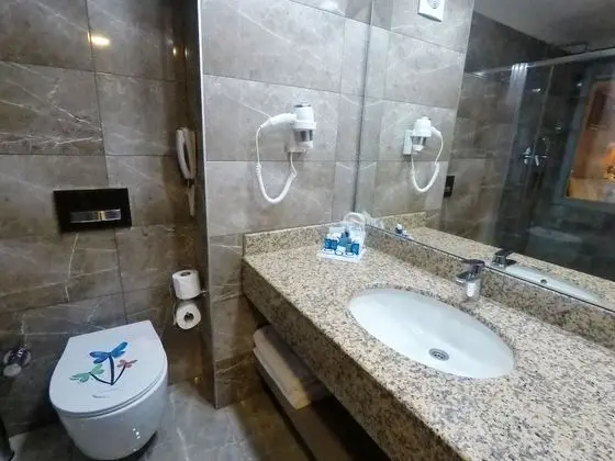 Standard Twin İki Ayrı Yataklı Oda