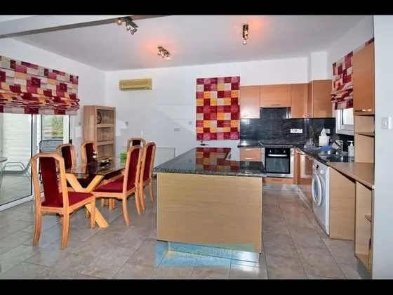 Villa, 3 Yatak Odası, Sigara İçilebilir, Balkon