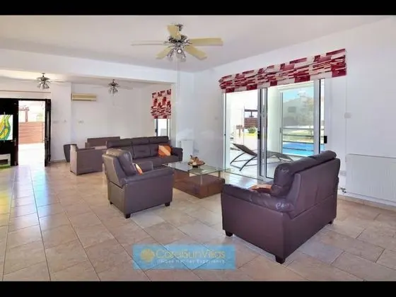 Villa, 3 Yatak Odası, Sigara İçilebilir, Balkon