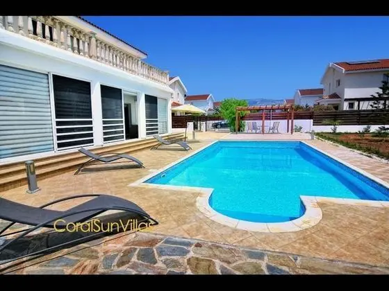 Villa, 3 Yatak Odası, Sigara İçilebilir, Balkon