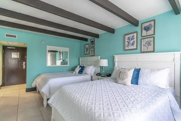 Oda (201 Little Harbor Inn)