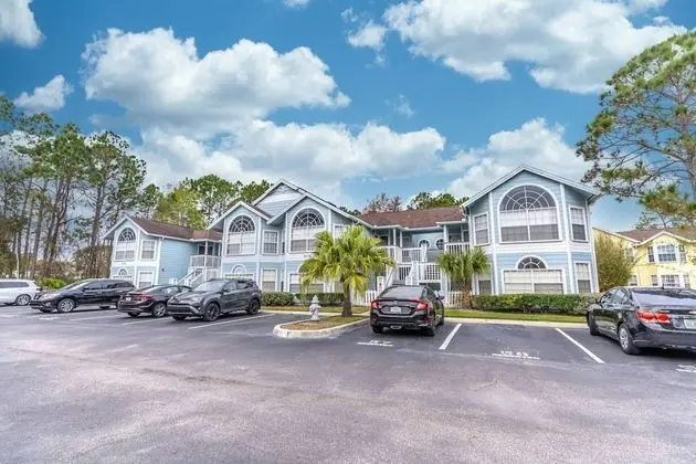 Daire (2036 Royal Palm Bay)