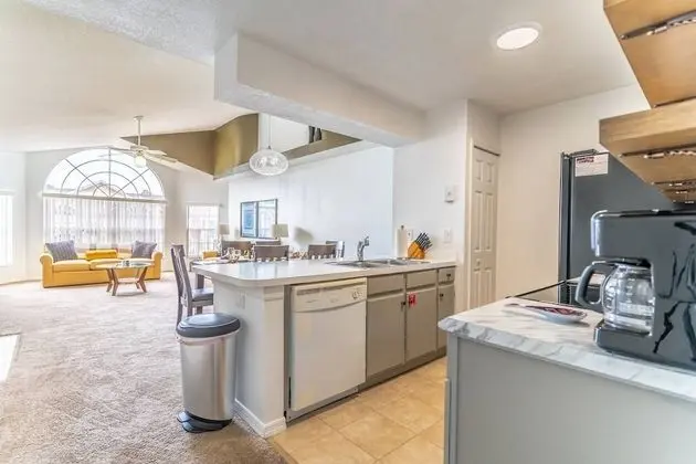 Daire (2036 Royal Palm Bay)