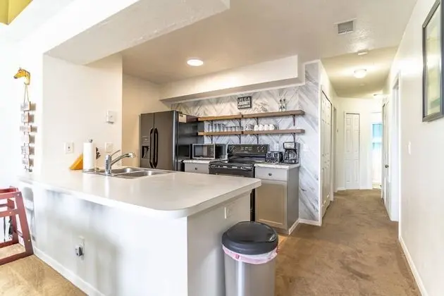 Daire (2036 Royal Palm Bay)