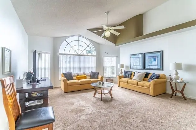 Daire (2036 Royal Palm Bay)