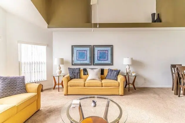 Daire (2036 Royal Palm Bay)
