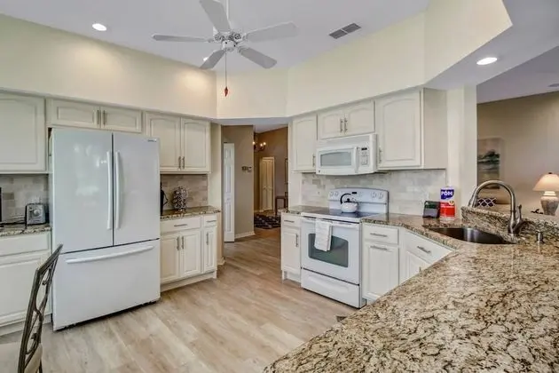Ev (20879 Villareal Way)
