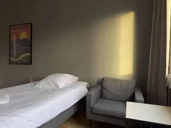 Tek Kişilik Oda, Ortak Banyo