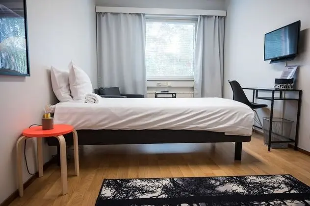 Tek Kişilik Oda, Ortak Banyo