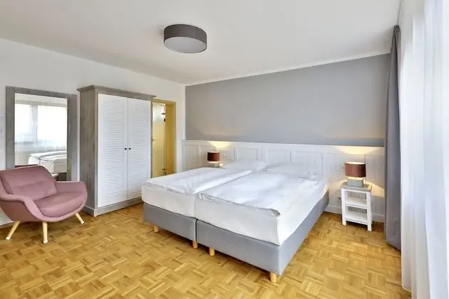 Tek Büyük Yataklı Oda