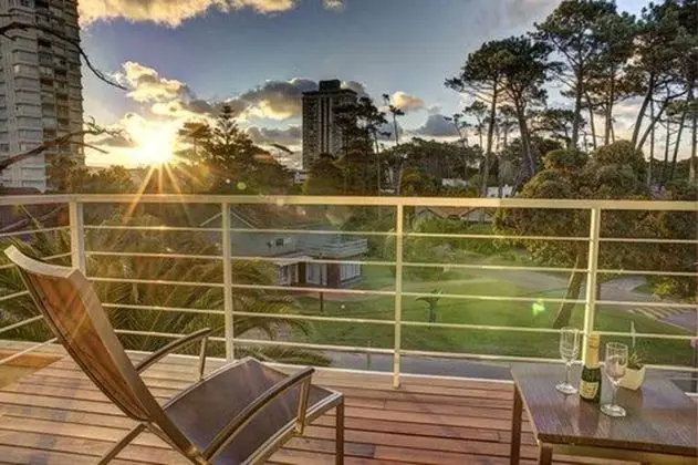 Tek Büyük Yataklı Oda, Balkon