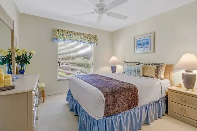 Daire (21370 Lancaster Run #1621)