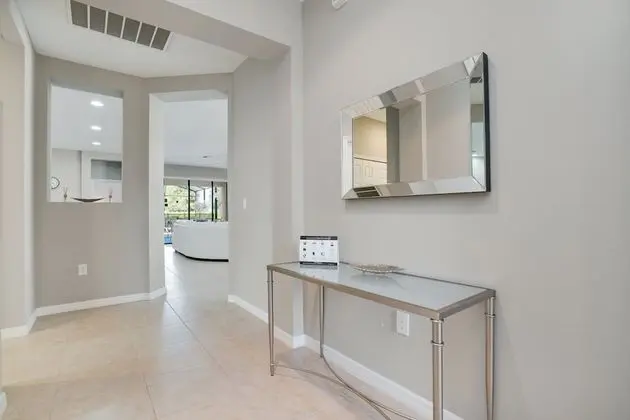 Villa (2142VICTORIA)