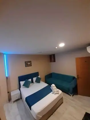 Standard Tek Büyük Yataklı Oda