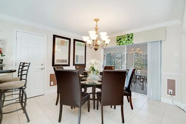 Villa (2173VICTORIA)