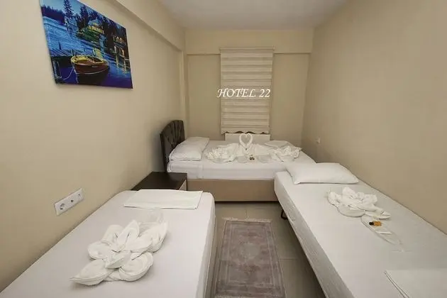 Üç Kişilik Oda