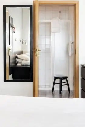 Üç Kişilik Oda, Özel Banyo