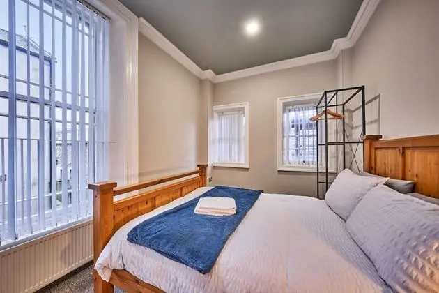 Tek Büyük Yataklı Oda (Room 1)