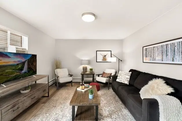 Daire, Birden Çok Yatak, Veranda, Bahçe Manzaralı (220 Peterson St. (Unit 7))