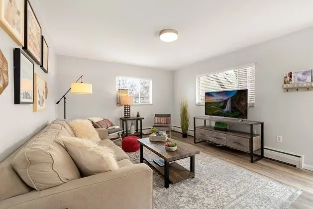 Daire, Birden Çok Yatak, Veranda, Bahçe Manzaralı (220 Peterson St. (Unit 8))