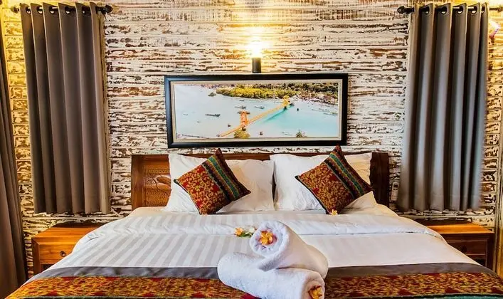 Deluxe Tek Büyük Yataklı Oda