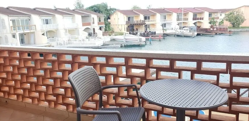 Superior Sıra Ev, 2 Yatak Odası, Mutfak, Liman Manzaralı