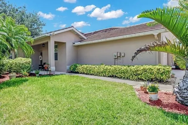 Villa (2291 Granby Dr)
