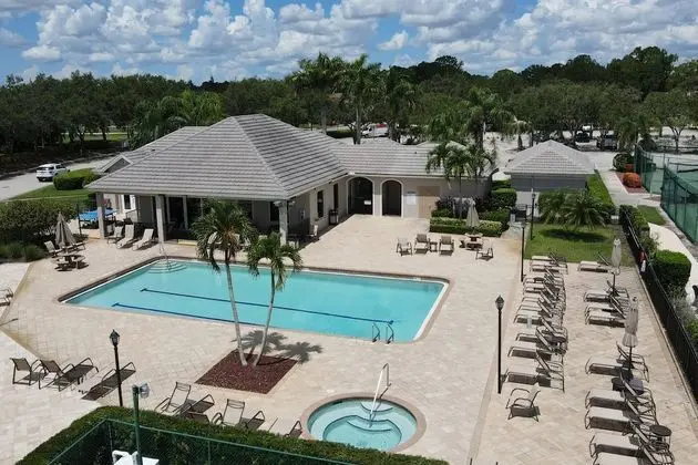 Villa (2291 Granby Dr)