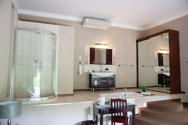 Superior Suites