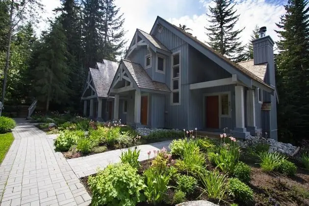 Sıra Ev, Birden Çok Yatak (#23 Treeline)