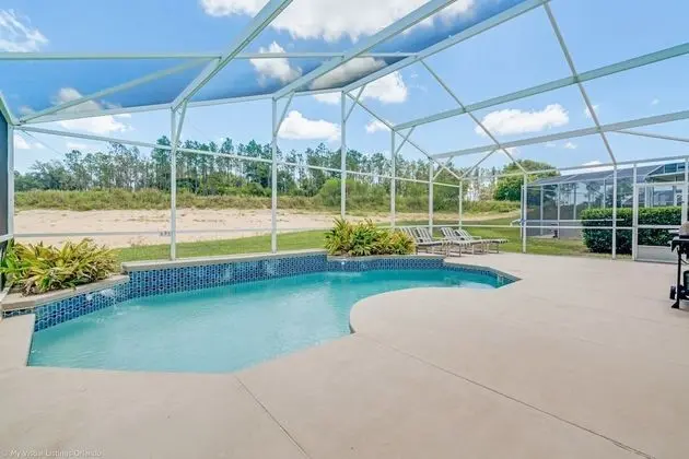 Villa (234GLEN Fantastically decorated 4 bed)