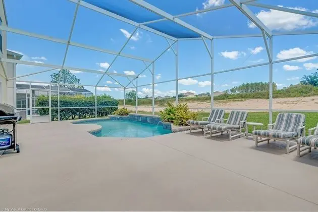 Villa (234GLEN Fantastically decorated 4 bed)
