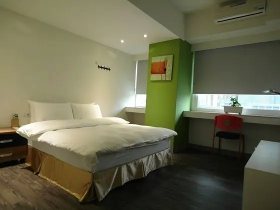 Comfort Tek Büyük Yataklı Oda