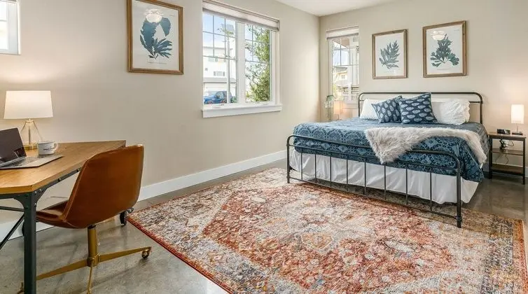 Ev, Birden Çok Yatak, Veranda, Bahçe Manzaralı (239 Urban Prairie St.)