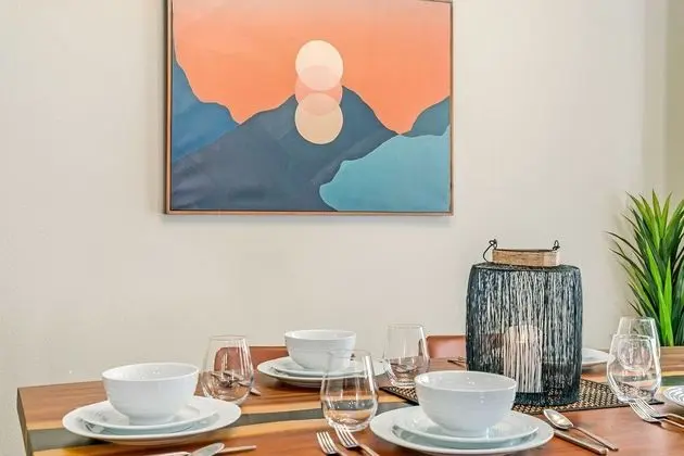 Ev, Birden Çok Yatak, Veranda, Bahçe Manzaralı (239 Urban Prairie St.)