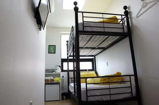 İki Ayrı Yataklı Oda (Bunk Bed)